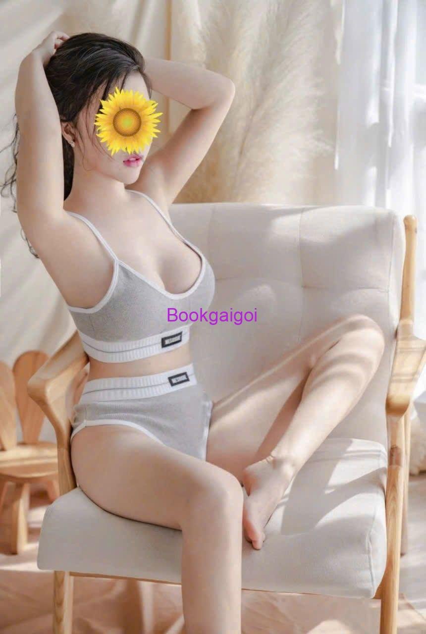 Như Hiền Gái Xinh Miền Tây Mới Về TP Huế (4)
