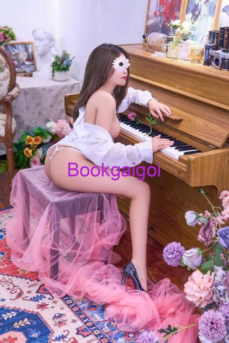 Hoàng Diệp 2k6 - Gái Gọi Yên Xá Sexy Dâm Thần, Body Ngon (3)