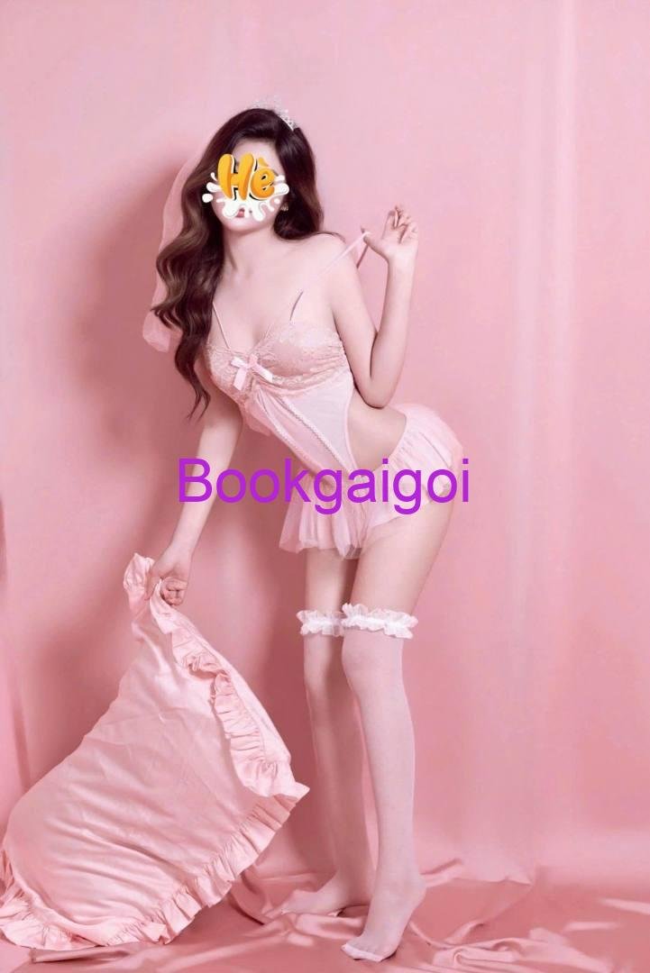 Huyền Trang - Ngoan Xinh Xắn, Dễ Thương, Body Thơm Mịn Say Mê (3)
