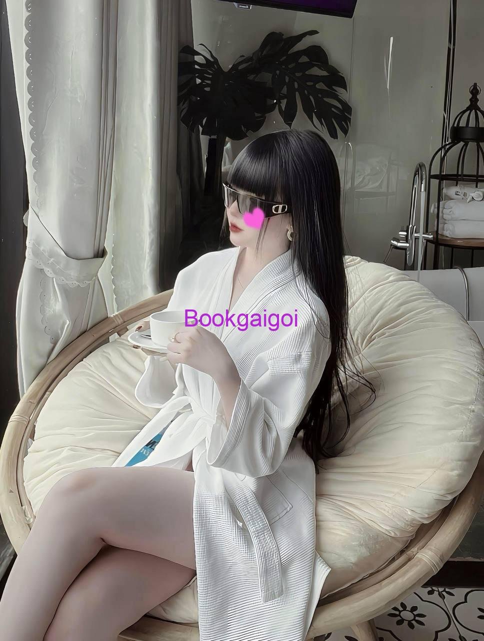 MiNa - Em Gái Xinh Đẹp, Dáng Thon Gọn, Và Vẻ Hấp Dẫn Kỳ Lạ! (3)