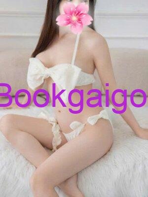 Ngọc Trà – Gái Gọi Nha Trang Với Vẻ Đẹp Ngọt Ngào Say Đắm
