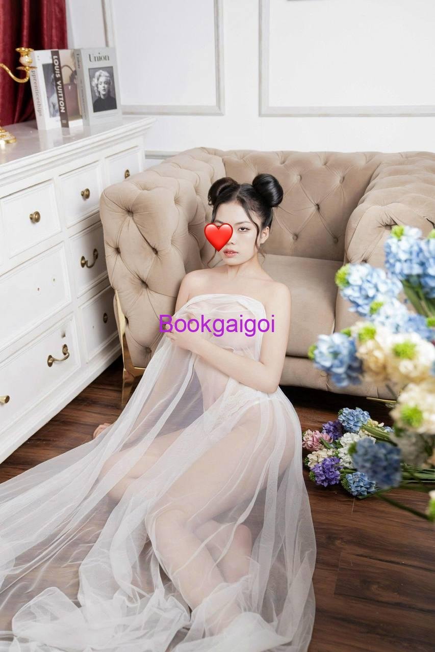 Tiểu My - Gái Gọi Đà Lạt Đáng Yêu với SIÊU BODY Quyến Rũ (1)