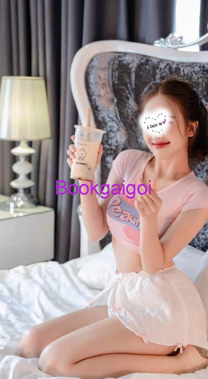 Bé Na – Gương Mặt Trẻ Trung, Duyên Dáng Và Phong Cách Cuốn Hút Tại Nha Trang (6)