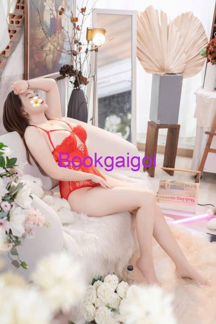 Hồng Ngọc - Dáng Đẹp, Tình Cảm với Phục Vụ Nhiệt Tình (6)