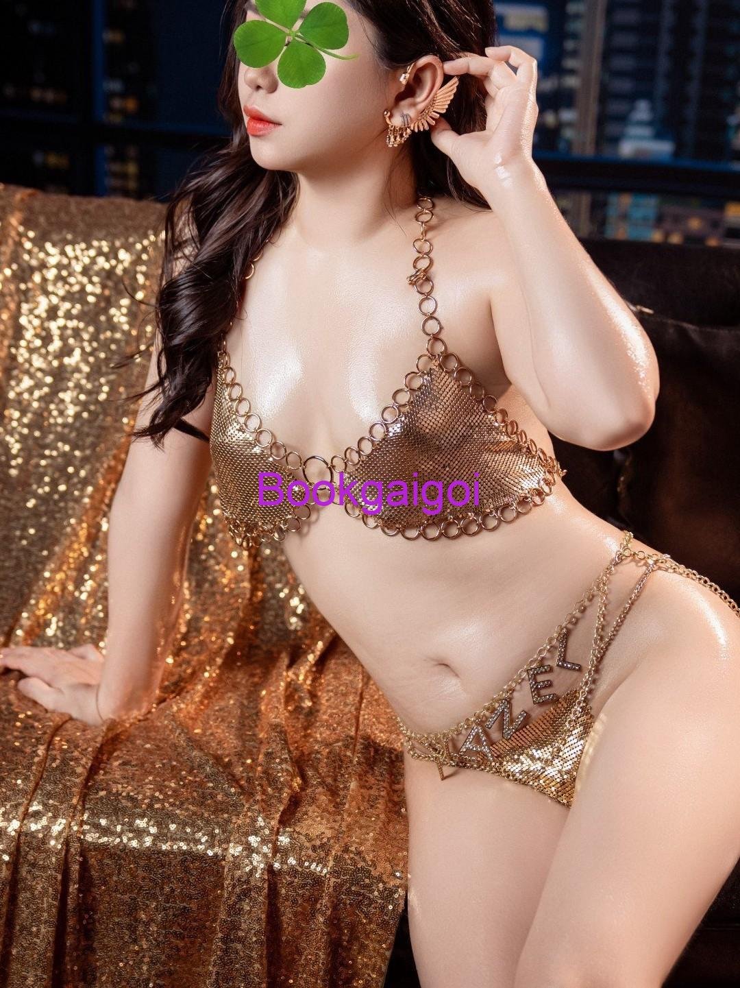 Trúc Phương - Chất Lượng Trong Từng Tư Thế (4)