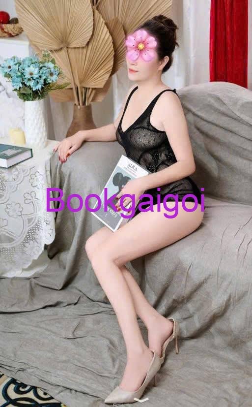 Linh Đan - Em Hàng Giá Rẻ Xinh Tươi, Ngon Dâm Hấp Dẫn (10)
