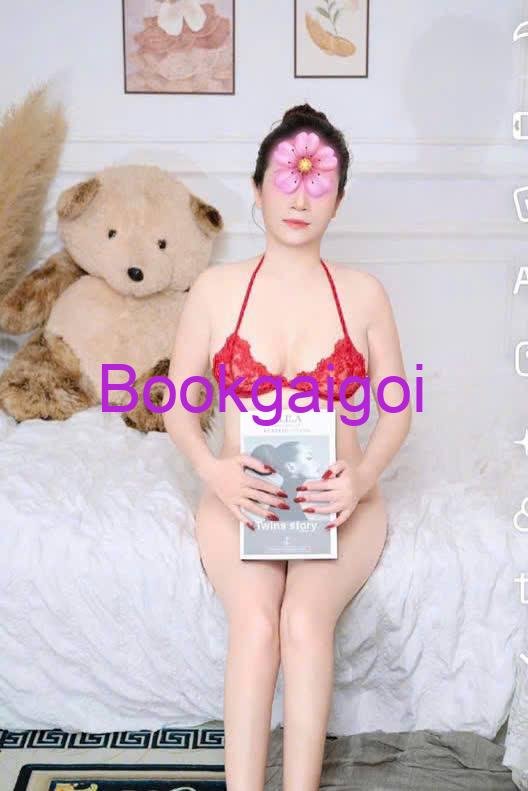 Linh Đan - Em Hàng Giá Rẻ Xinh Tươi, Ngon Dâm Hấp Dẫn (9)
